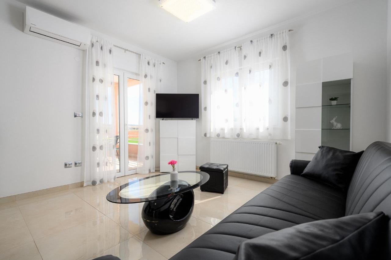 Stancija Amoroso Porec Apartments Exterior foto